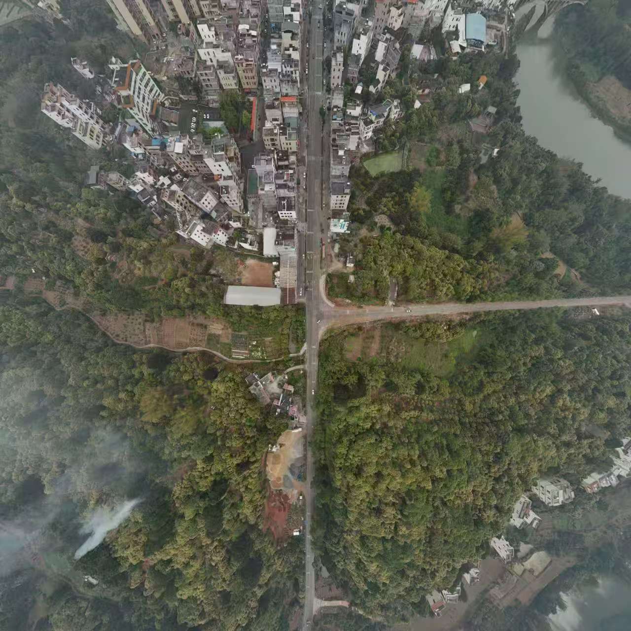 無人機(jī)巡查圖片_20250410100712.jpg